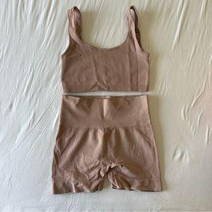SET ACTIVE Pink Set